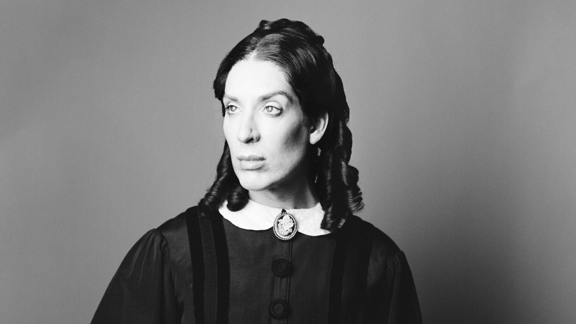 Alaska Thunderfuck as Mary Todd Lincoln