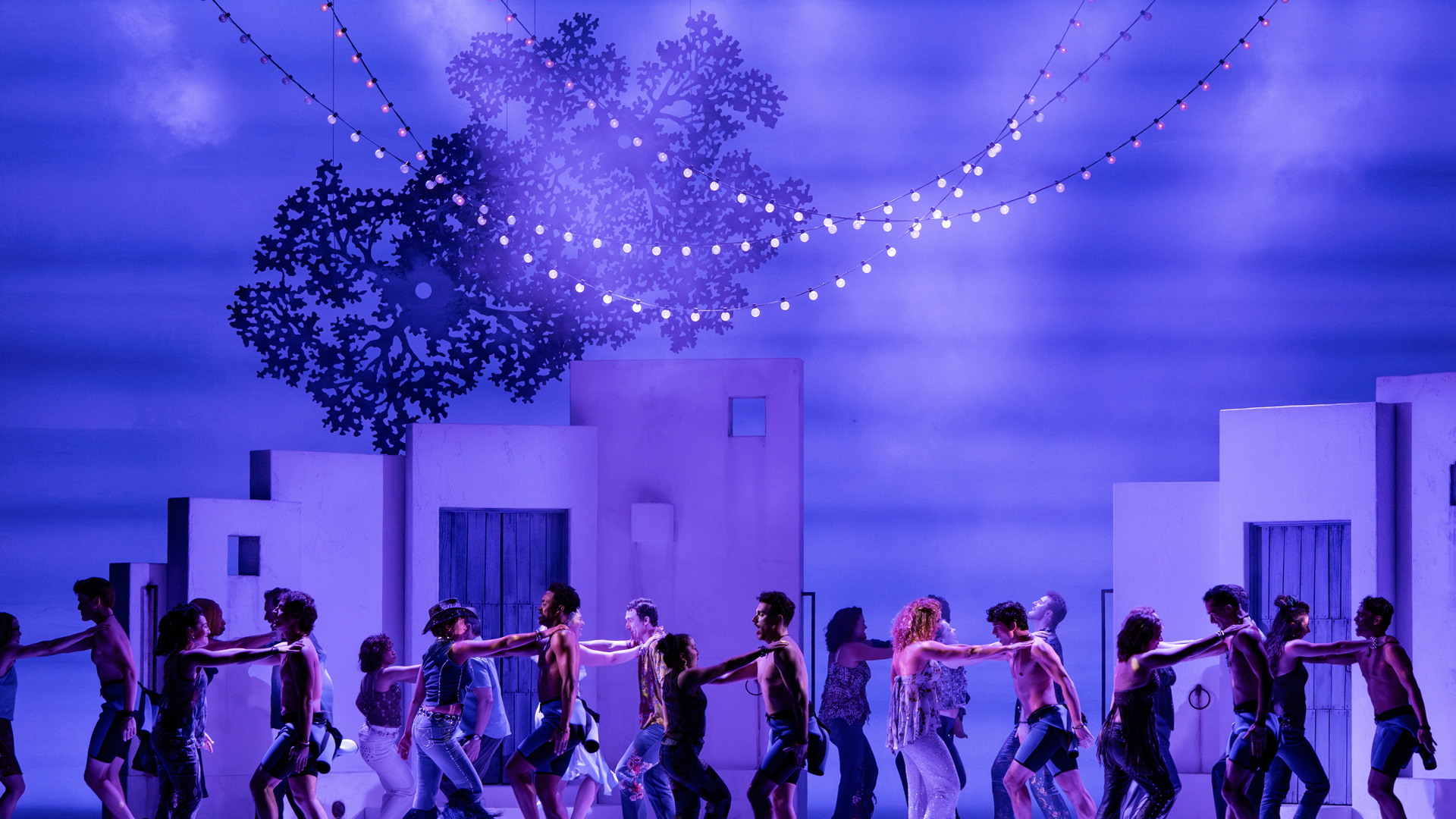 MAMMA MIA 25Th Anniversary Tour Photo By Joan Marcus